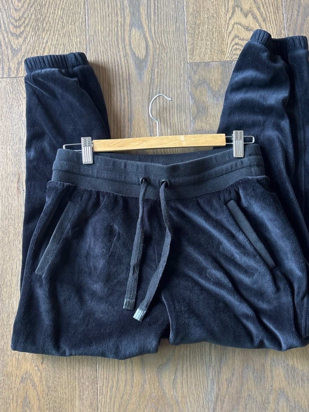 Athleta Black Double Cozy Karma Joggers